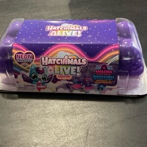Hatchimals Alive! Neon Rainbow Carton - Purple Egg Pack
